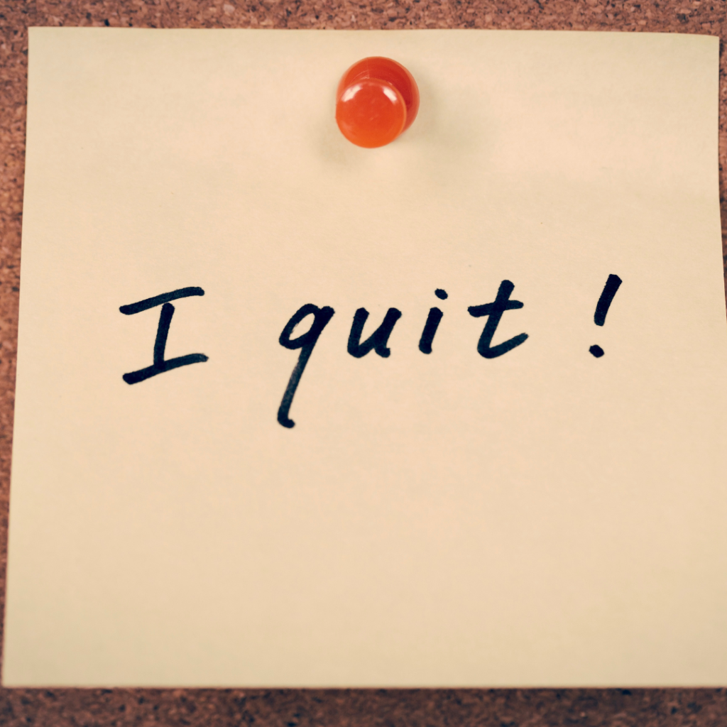 A note showing the words "I quit".